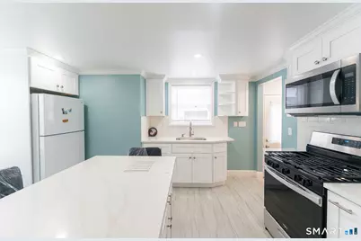 121 Victory Street, Stratford, CT 06615 - Photo 6