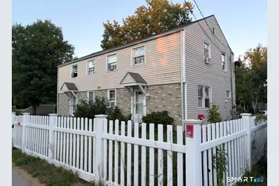 4-6 New Hampshire Dr Drive, New Britain, CT 06052 - Photo 2