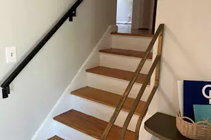 99 Lyman Rd, West Hartford, CT 06117 - Photo 20