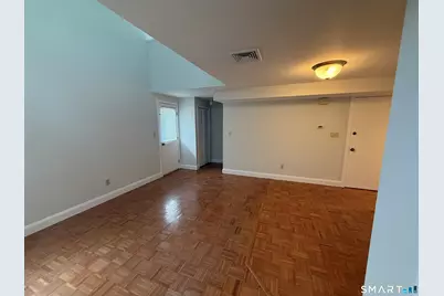 105 Tremont Avenue #C, Bridgeport, CT 06606 - Photo 6
