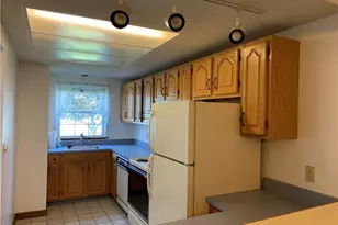3 Jamie Ln, Manchester, CT 06042 - Photo 2