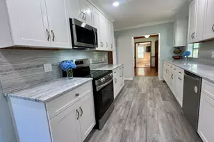 46 Notch Hill Rd, North Branford, CT 06471 - Photo 12
