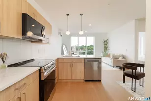 19 Elm St, New Haven, CT 06513 - Photo 4
