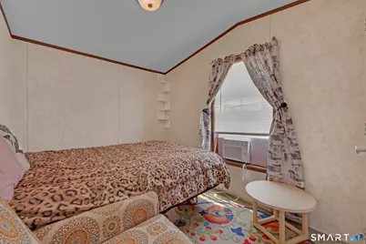 65 R and R Park, Killingly, CT 06241 - Photo 14