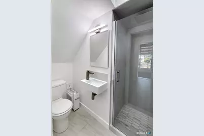 128 Greenwood Avenue, Waterbury, CT 06704 - Photo 14