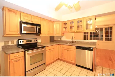 50 Wilton Crest #50, Wilton, CT 06897 - Photo 6