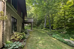 8 Sycamore Dr, Mansfield, CT 06268 - Photo 6