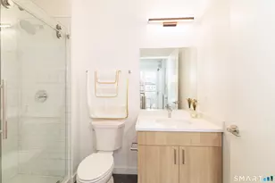 19 Elm St, New Haven, CT 06513 - Photo 8
