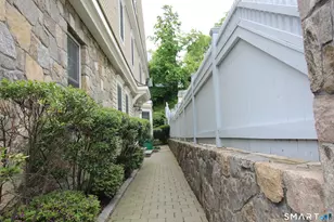 288 Davis Ave, Greenwich, CT 06830 - Photo 4