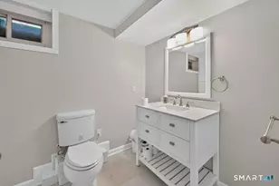 50 Woodridge Cir, West Hartford, CT 06107 - Photo 34