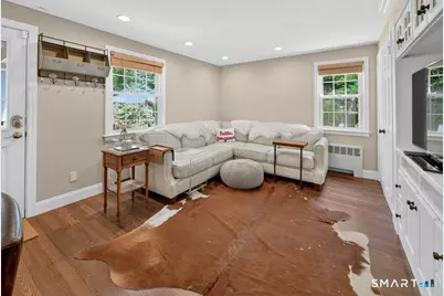 50 Woodridge Circle, West Hartford, CT 06107 - Photo 8