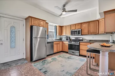 51 First Avenue, East Haven, CT 06512 - Photo 4