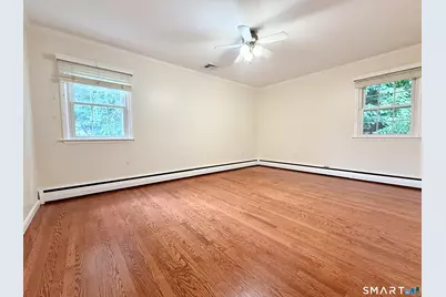 21 Byron Place, New Haven, CT 06515 - Photo 10
