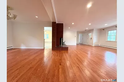 21 Byron Place, New Haven, CT 06515 - Photo 4