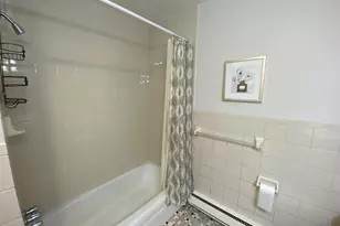 637 Cove Rd, Stamford, CT 06902 - Photo 10