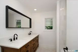 11 Fairmount Dr, Danbury, CT 06811 - Photo 28