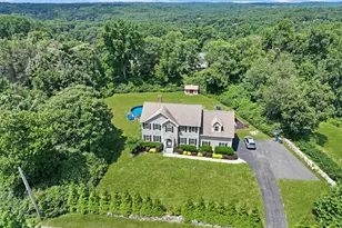 156 Soundview Ave, Shelton, CT 06484 - Photo 2