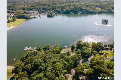 4 Beach Road, Danbury, CT 06811 - Photo 34