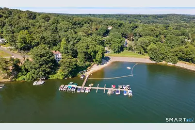 4 Beach Road, Danbury, CT 06811 - Photo 36