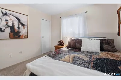4 Beach Road, Danbury, CT 06811 - Photo 22