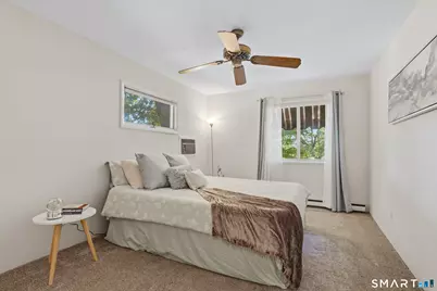 4 Beach Road, Danbury, CT 06811 - Photo 18