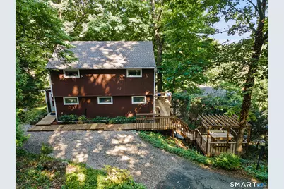 4 Beach Road, Danbury, CT 06811 - Photo 2
