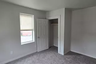10 Union St, New Britain, CT 06051 - Photo 4