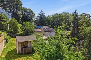 205 Crystal Ave, New London, CT 06320 - Photo 4