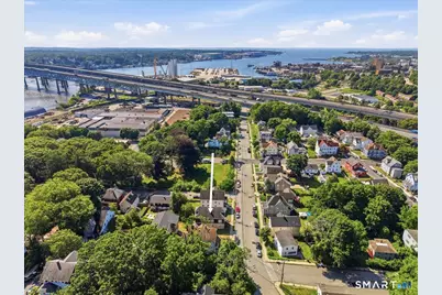 205 Crystal Avenue, New London, CT 06320 - Photo 8