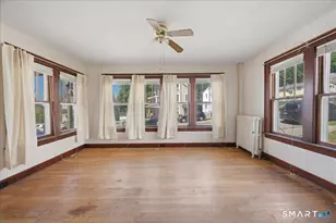 205 Crystal Ave, New London, CT 06320 - Photo 14
