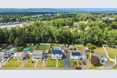 28 Macarthur Road, North Haven, CT 06473 - Photo 4