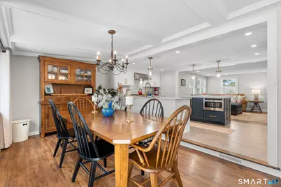 28 Macarthur Road, North Haven, CT 06473 - Photo 18
