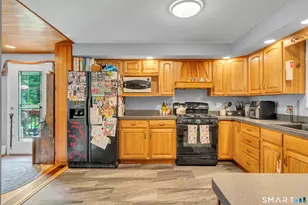 11 Jamaica Rd, Clinton, CT 06413 - Photo 10