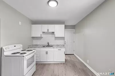 106 Birch Street #7, Manchester, CT 06040 - Photo 4