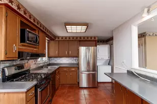 176 Clintonville Rd, North Haven, CT 06473 - Photo 12