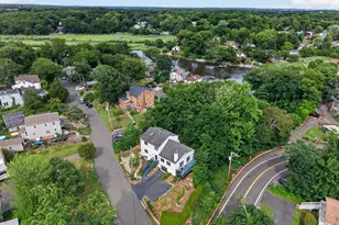 5 Cliff St, East Haven, CT 06512 - Photo 2