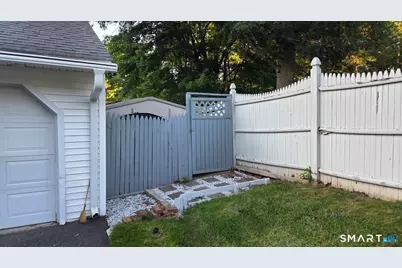 224 Amity Street, Meriden, CT 06450 - Photo 36