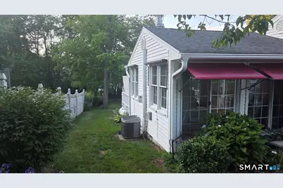 224 Amity Street, Meriden, CT 06450 - Photo 22