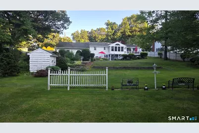 224 Amity Street, Meriden, CT 06450 - Photo 10