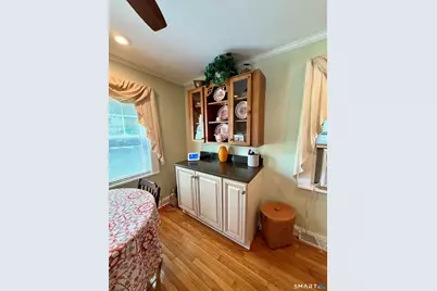 8 Anson Street, Stratford, CT 06614 - Photo 18