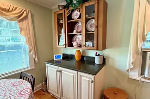 8 Anson St, Stratford, CT 06614 - Photo 18
