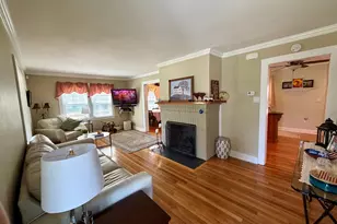 8 Anson St, Stratford, CT 06614 - Photo 6