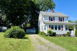 8 Anson St, Stratford, CT 06614 - Photo 2