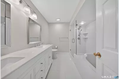 180 Turn Of River Road #10D, Stamford, CT 06905 - Photo 12