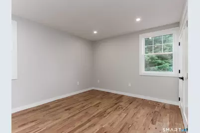 8 Anna Drive, Wallingford, CT 06492 - Photo 16