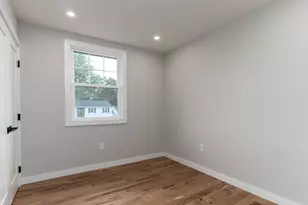 8 Anna Dr, Wallingford, CT 06492 - Photo 14