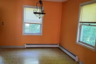 53 Vine St, Waterbury, CT 06704 - Photo 4
