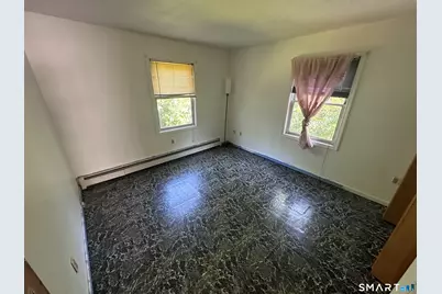 53 Vine Street, Waterbury, CT 06704 - Photo 12