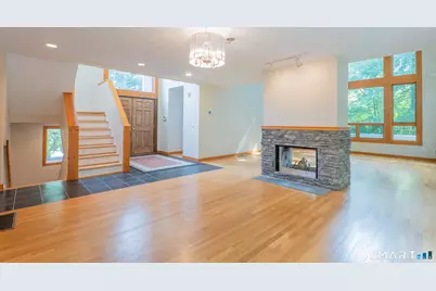 32 Horseshoe Ridge Road, Newtown, CT 06482 - Photo 6