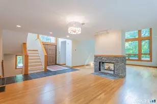 32 Horseshoe Ridge Rd, Newtown, CT 06482 - Photo 6
